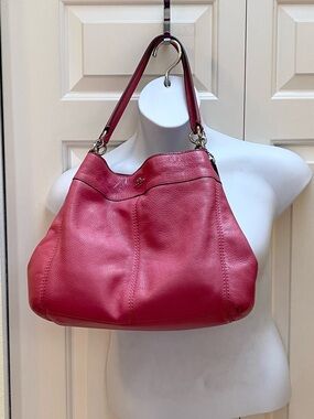 Authentic Coach shoulder bag
